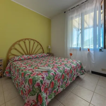 Aparthotel Vistamare La Fonte